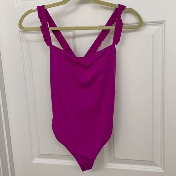 Dippin’ Daisy’s Size Medium one piece swimwear.  NWT - Picture 1 of 9